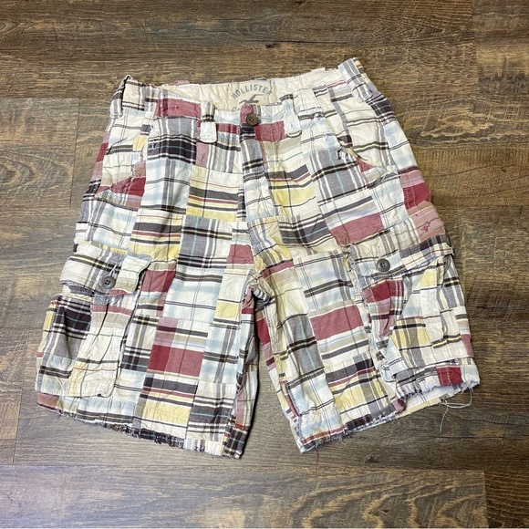 VTG Y2K Hollister Cargo Shorts Men 30 Madras Plaid PatchWork Button Fly Distress - Picture 1 of 9